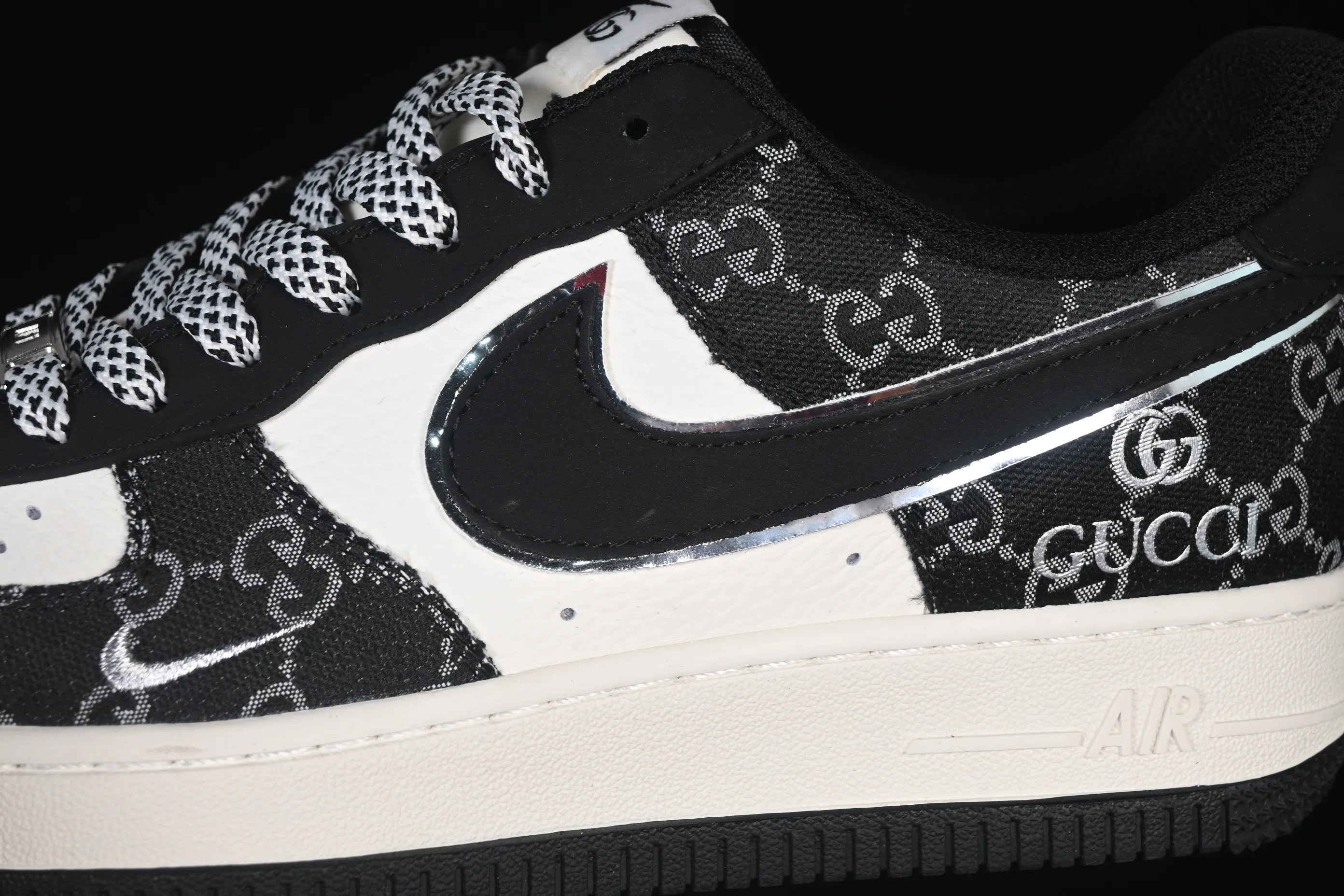 All categories Nk Air Force 1 Air Force series Nk Air Force 1 Low Air Force low-top Nike Air Force 1'07 Low Black and white classic color Air Force 1 low-top casual sneakers MM3399-810